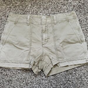 Gap 3" Short